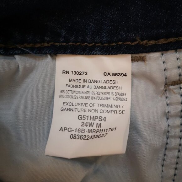 NWT Riders by Lee Ladies Size 24W Mid Rise Capri Length Jeans - Picture 7 of 10